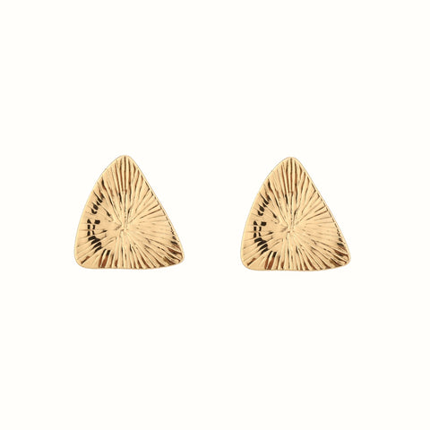 Aretes en forma de triángulo