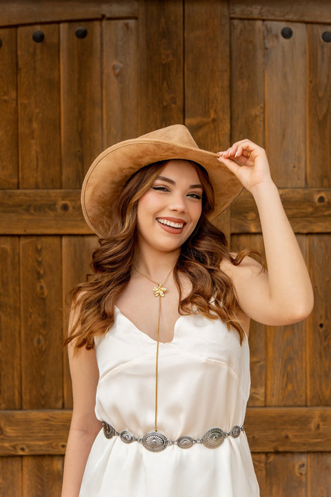Western Vibez: La tendencia vaquera que está arrasando en la moda.