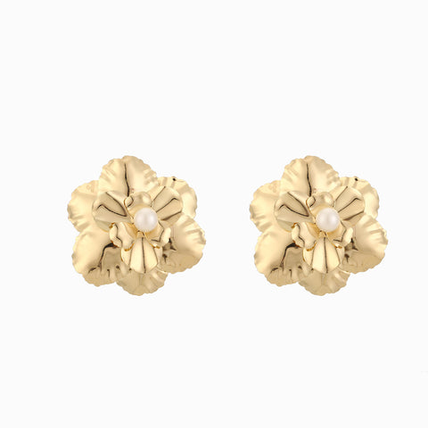 Aretes casuales en forma de flor