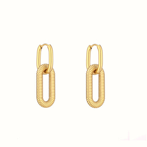 Aretes casuales huggies de acero inoxidable