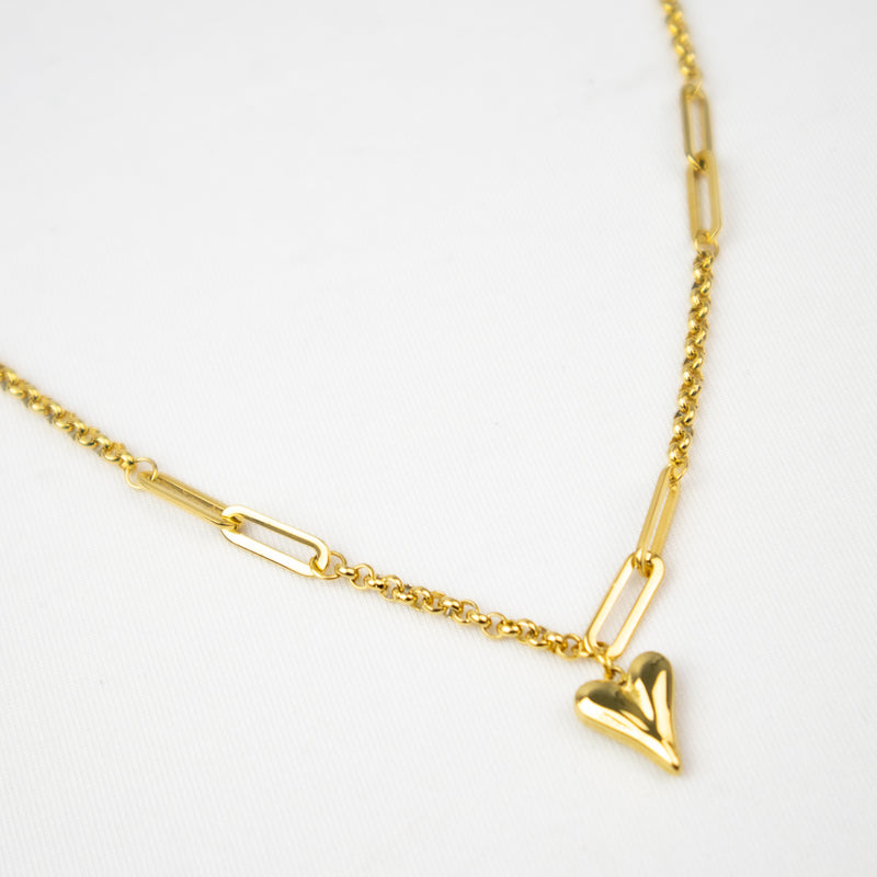 CADENA CON DIJE DE CORAZON